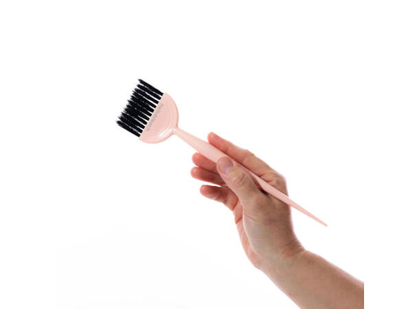 Medium Tint Brush - Coral 