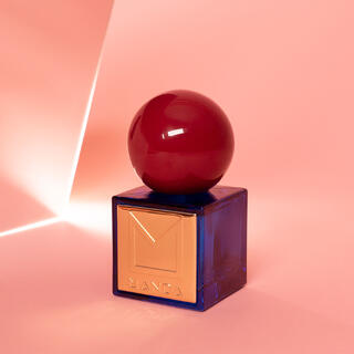 Vårkampanje Manda Luxury Oil + Elle Awards Plakat